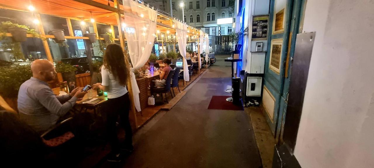 Urban Boutique Hotel