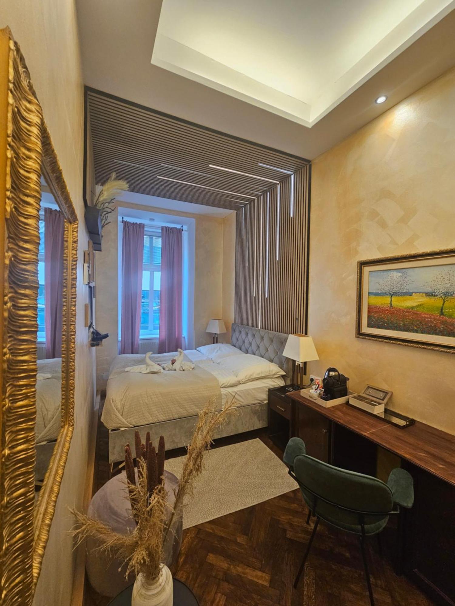 Urban Boutique Hotel